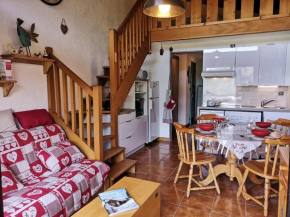 Appartement cosy 6 pers. avec mezzanine, balcon et parking à Notre-Dame-de-Bellecombe - FR-1-595-26